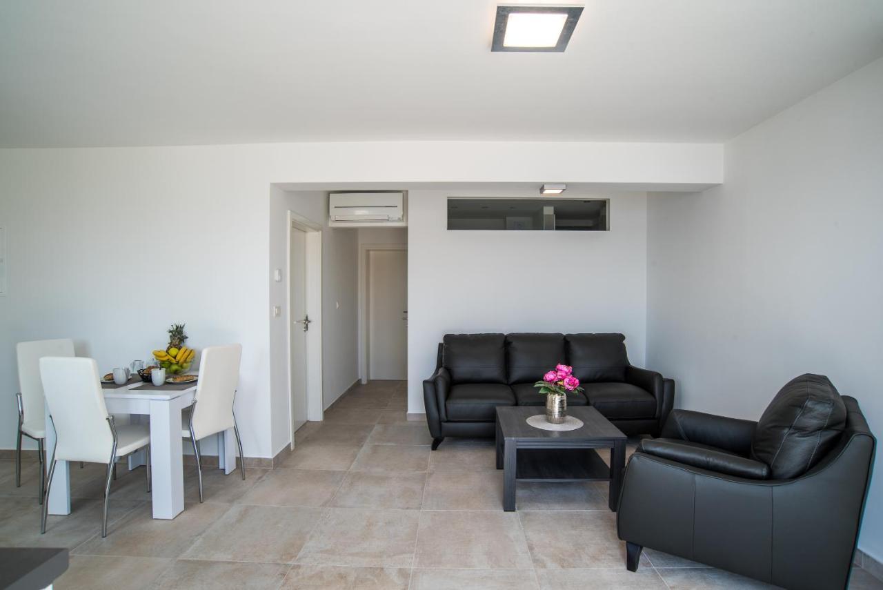 Elsa Apartments Целина Экстерьер фото