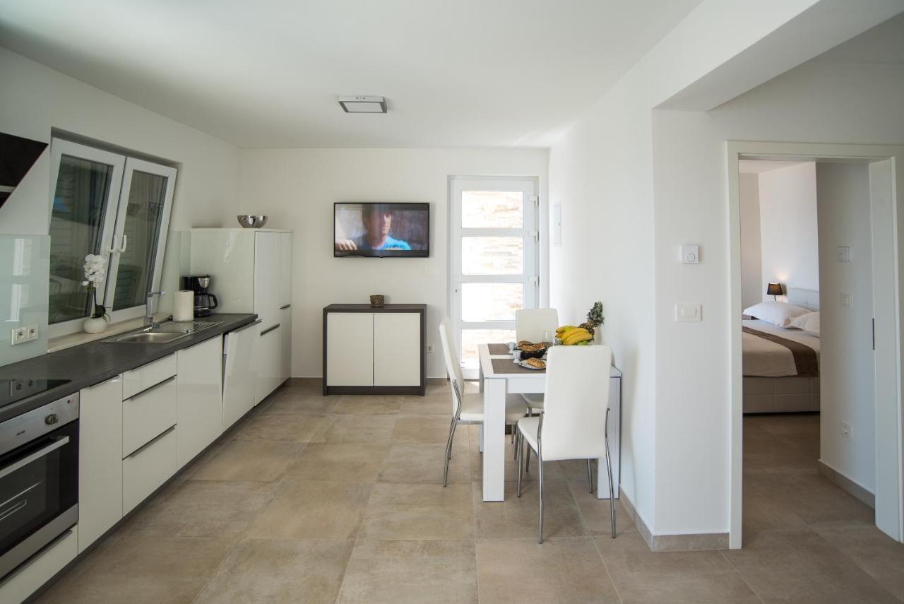 Elsa Apartments Целина Экстерьер фото