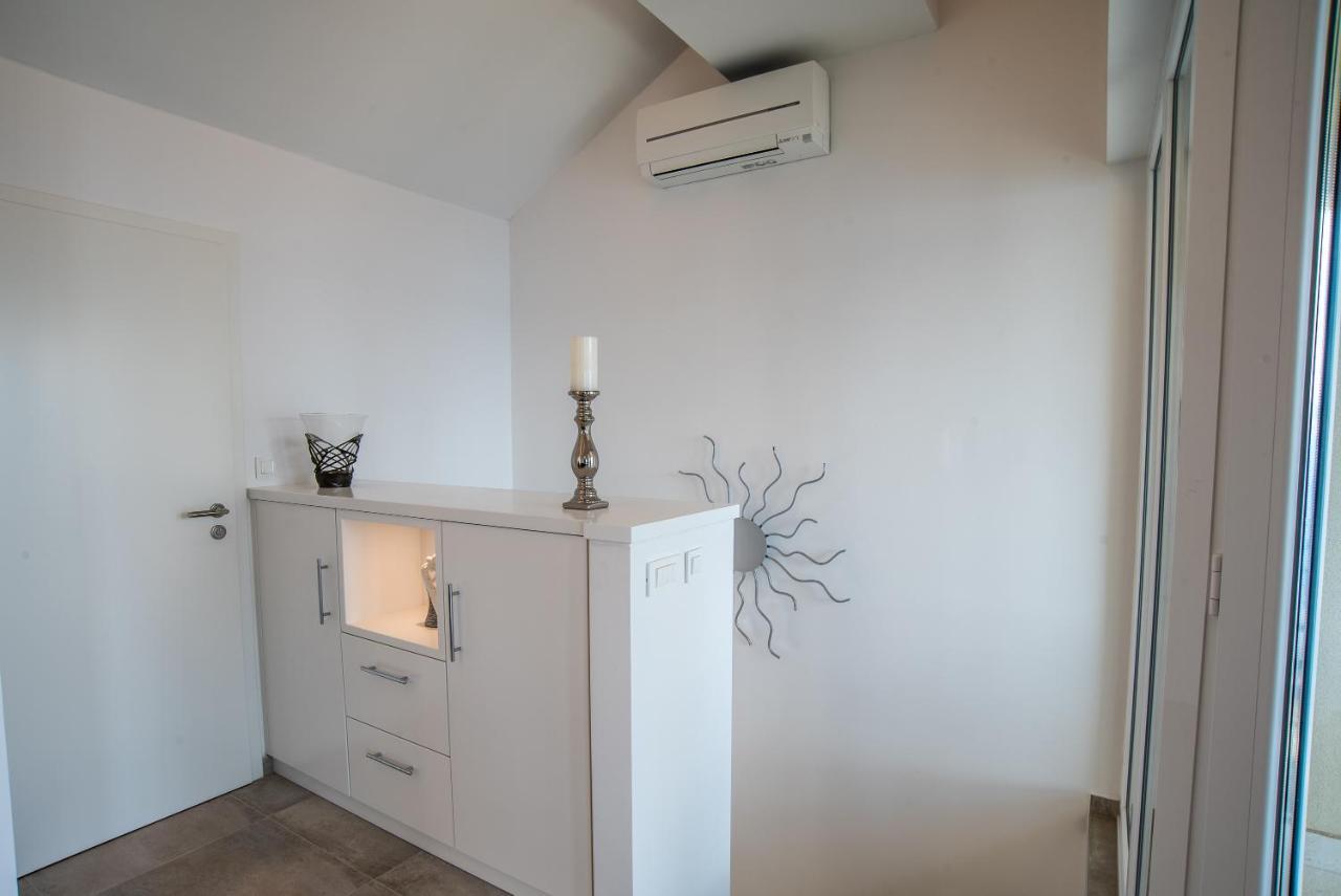 Elsa Apartments Целина Экстерьер фото